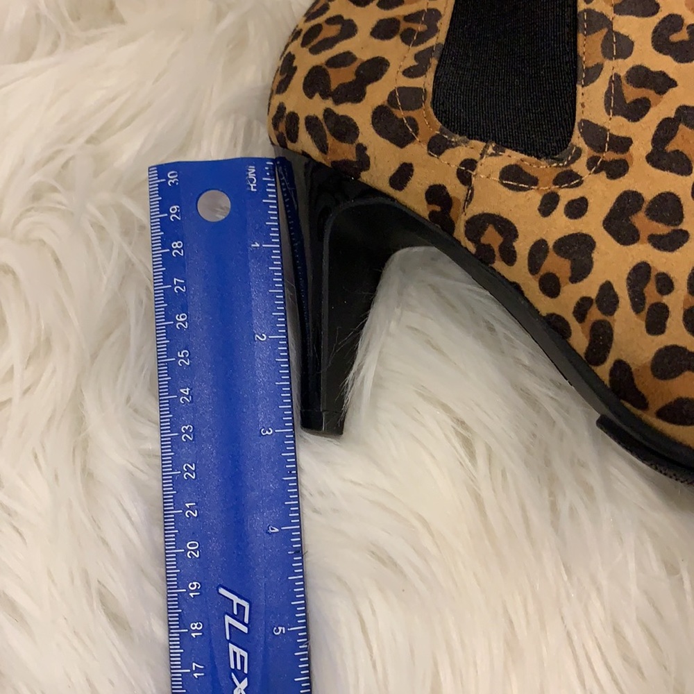 Leopard ankle booties - Picture 7 of 8